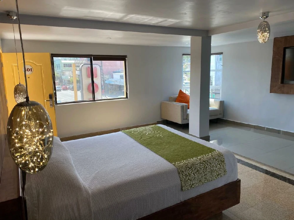 Habitación con jacuzzi en hotel aqua-rio en Tijuana, Baja California