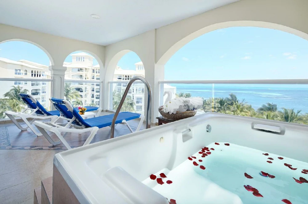 Hoteles románticos todo incluido barcelo-costa-cancun en Cancún, Quintana Roo