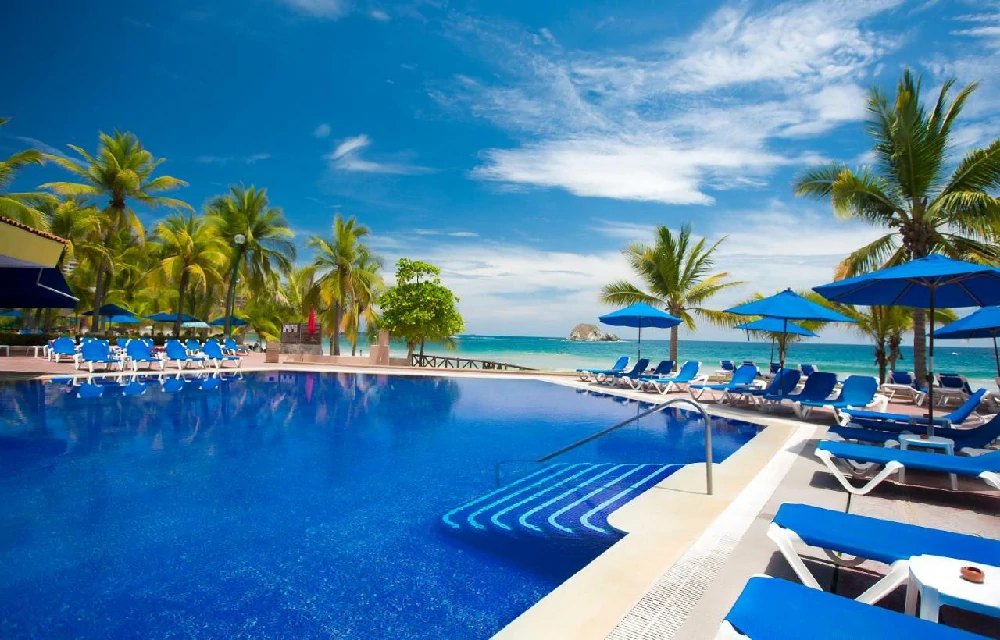 Hoteles románticos todo incluido barcelo-ixtapa-beach en Ixtapa, Guerrero