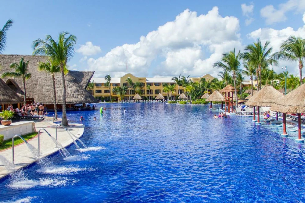 Hoteles románticos todo incluido barcelo-maya-palace en Xpu-Ha, Quintana Roo