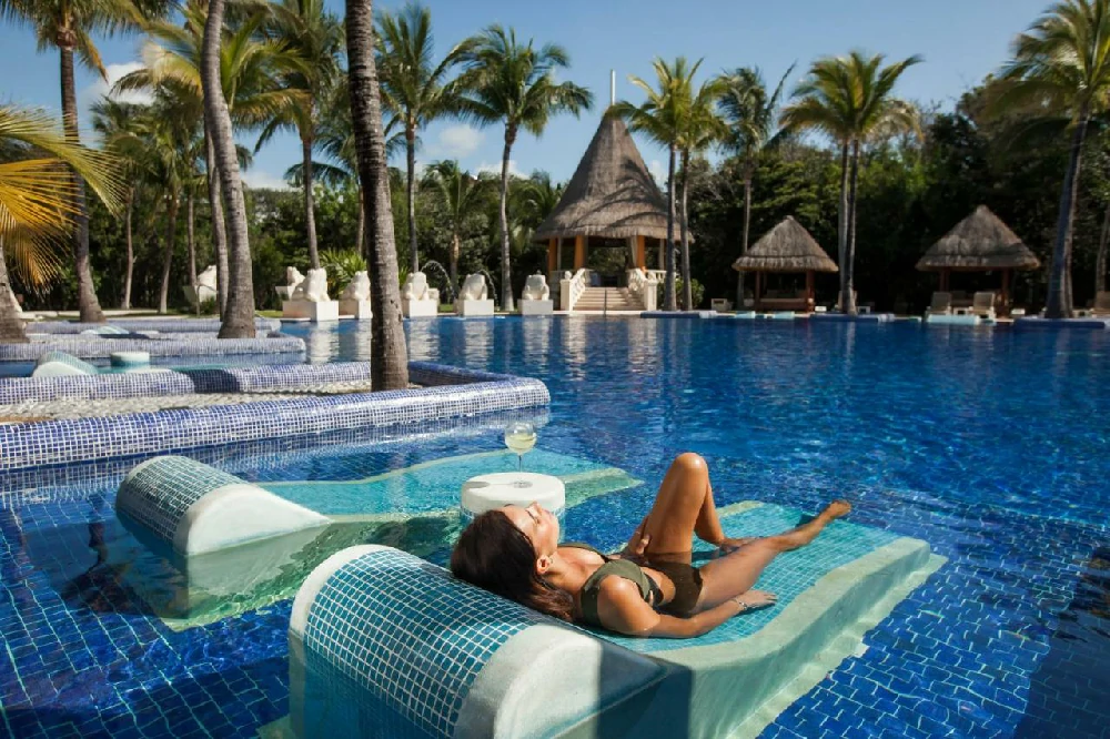 Hoteles románticos todo incluido barcelo-maya-palace en Xpu-Ha, Quintana Roo