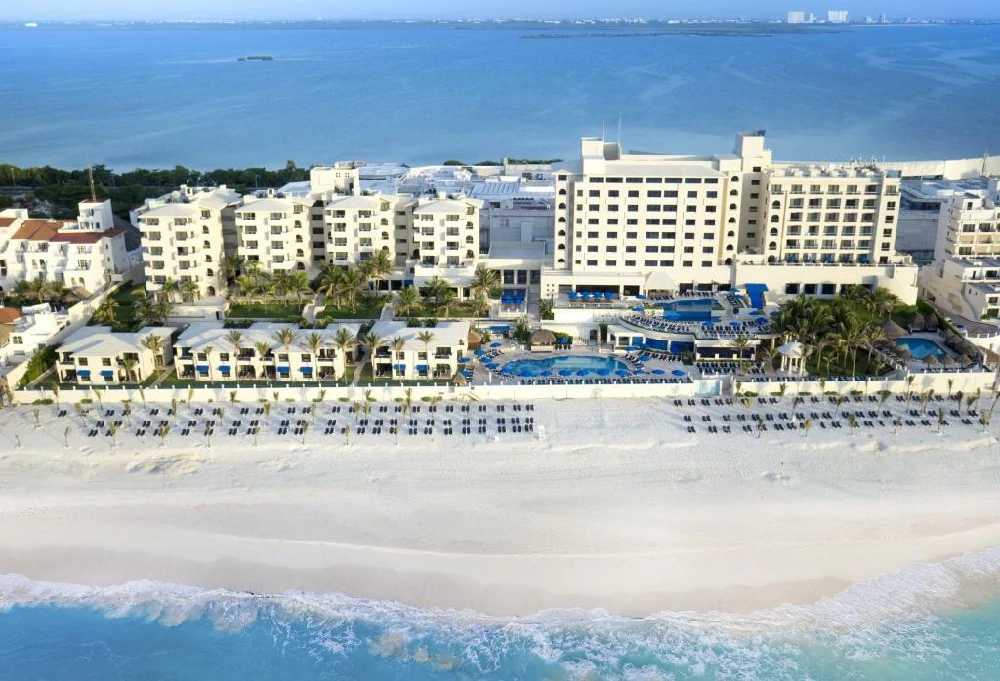 Hoteles románticos todo incluido barcelo-tucancun-beach en Cancún, Quintana Roo