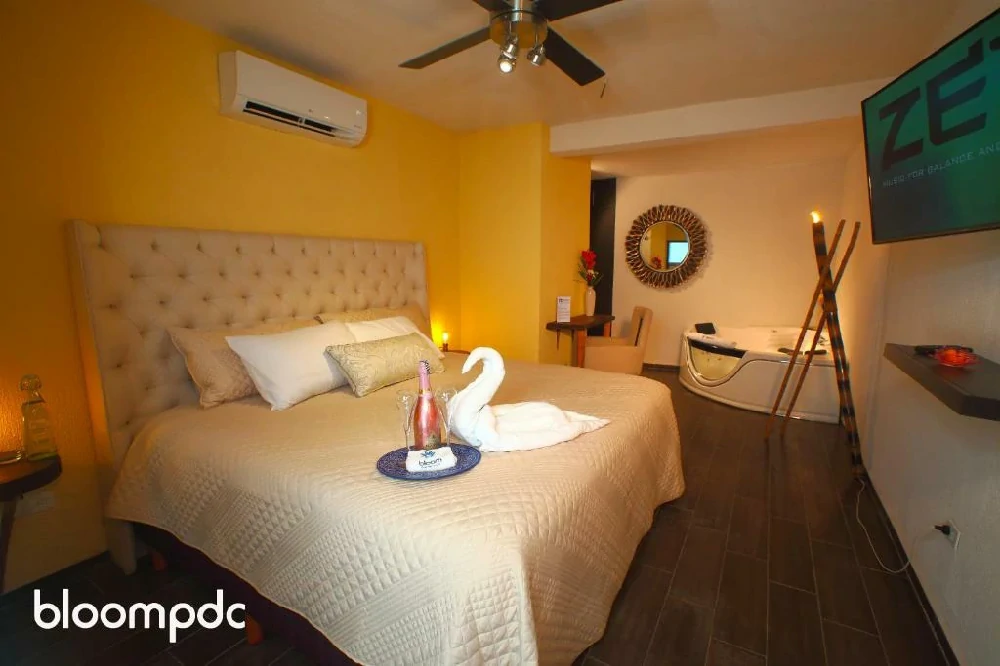 Habitación con jacuzzi en hotel bloom-exclusive-boutique-b-amp-b en Playa del Carmen, Quintana Roo