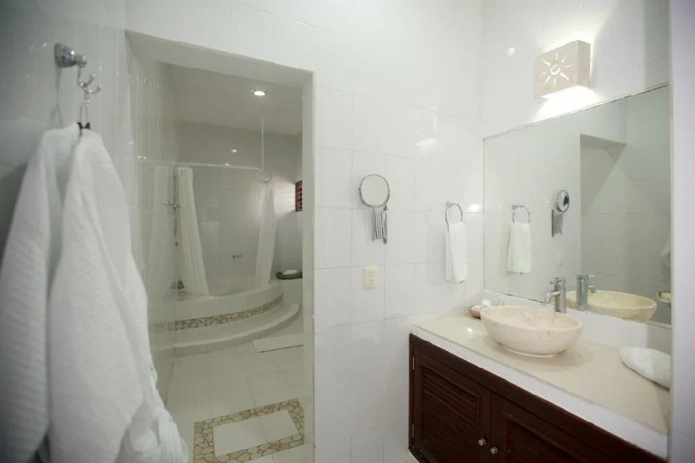 Habitación con jacuzzi en hotel boutique-mayan-secret en Chetumal, Quintana Roo