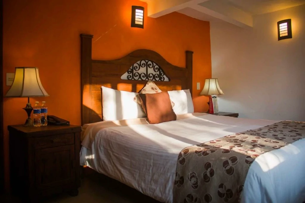 Habitación con jacuzzi en hotel cabaa-as-revi en Valle de Bravo, Estado de México
