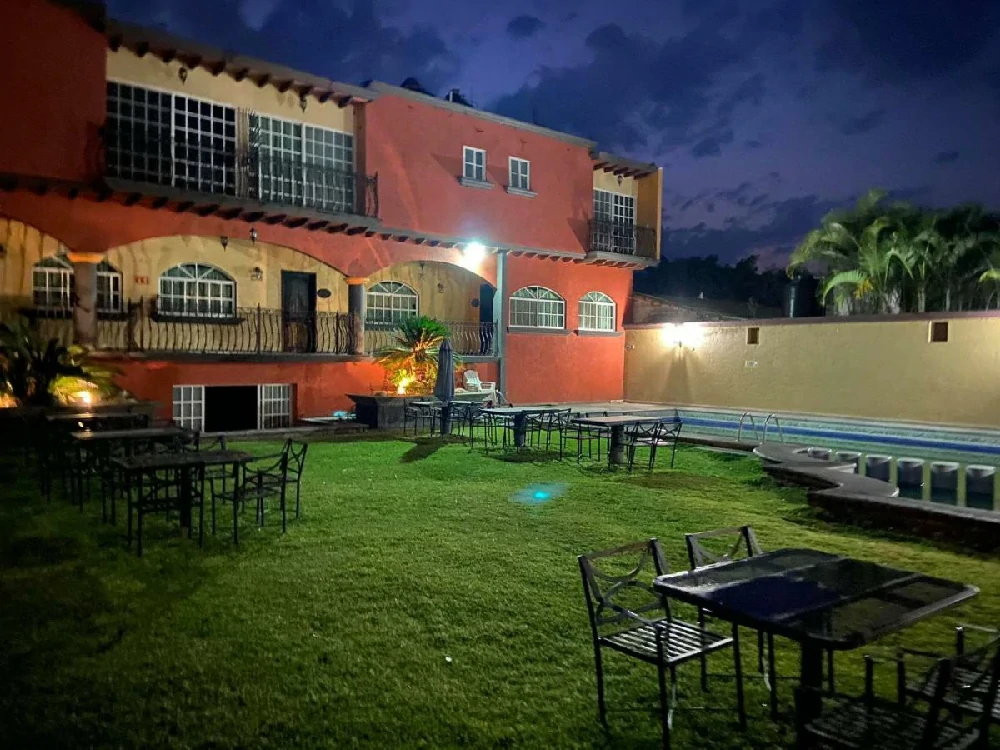 Habitación con jacuzzi en hotel cabanas-santa-cruz-oaxtepec en Oaxtepec, Morelos