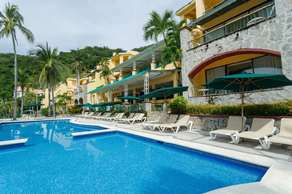 Habitación con jacuzzi en hotel camino-real-acapulco-diamante en Acapulco, Guerrero