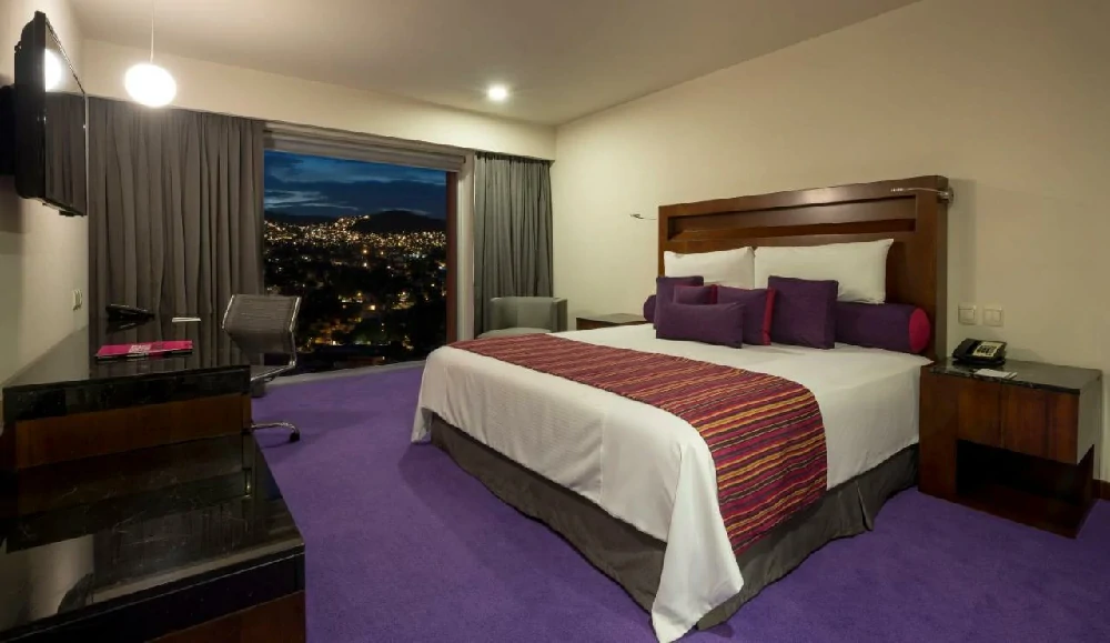 Habitación con jacuzzi en hotel camino-real-pedregal-mexico en Ciudad de México, México DF