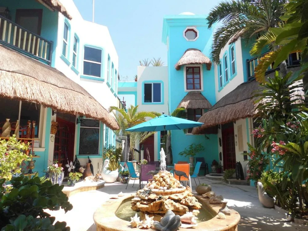 Habitación con jacuzzi en hotel casa-gatos en Akumal, Quintana Roo