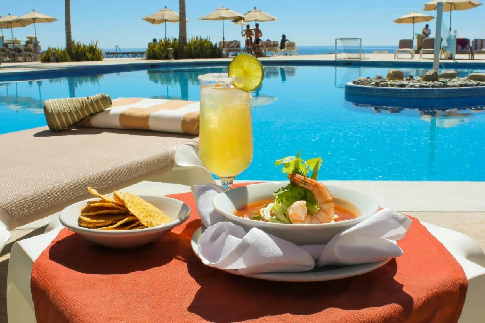 Hoteles románticos todo incluido crowne-plaza-los-cabos-grand-faro-all-inclusive en San José del Cabo, Baja California Sur