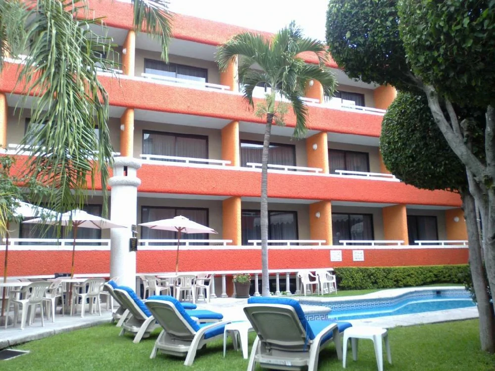 Habitación con jacuzzi en hotel del-real-del-sol en Cuernavaca, Morelos