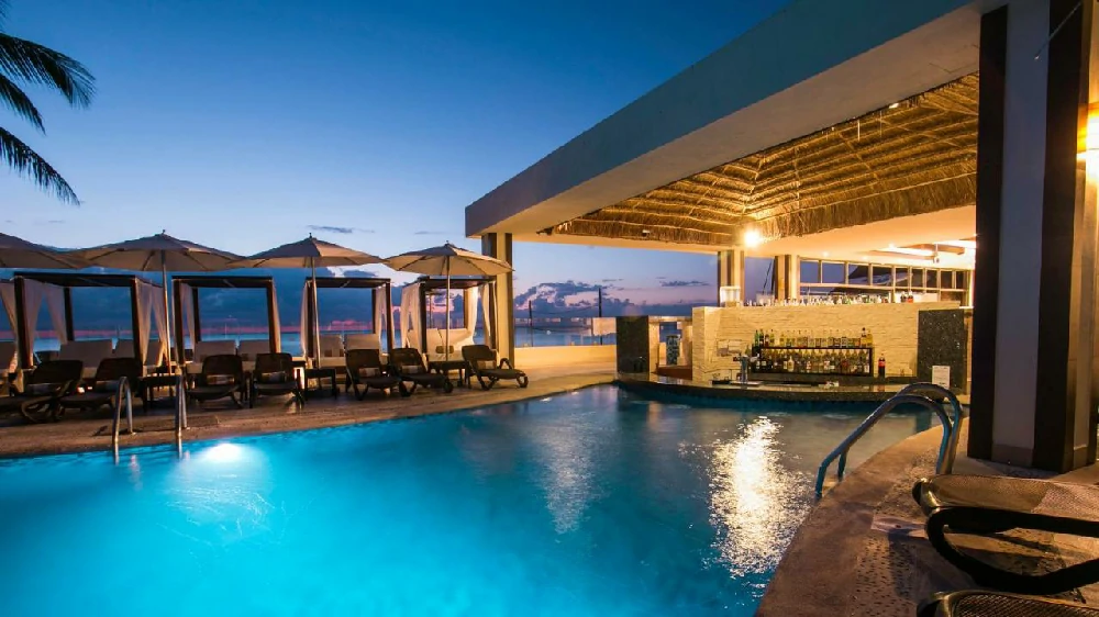 Hoteles románticos todo incluido desire-resort-spa-riviera-maya en Puerto Morelos, Quintana Roo