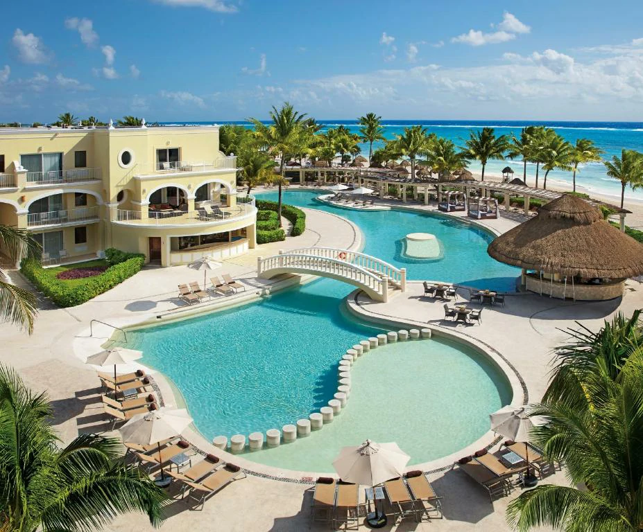 Habitación con jacuzzi en hotel dreams-tulum-resort-spa en Tulum, Quintana Roo