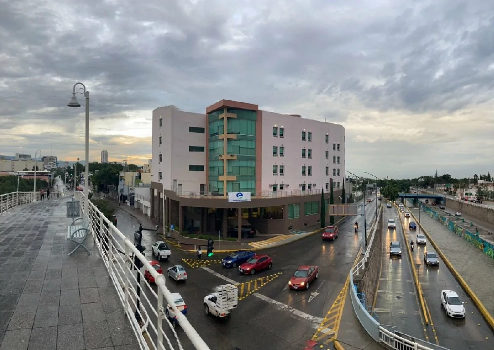 Habitación con jacuzzi en hotel enterprise-inn-poliforum en León, Guanajuato