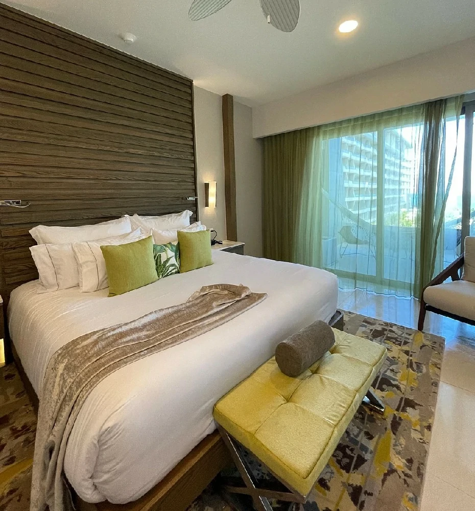 Habitación con jacuzzi en hotel garza-blanca-resort-amp-spa-cancun en Cancún, Quintana Roo