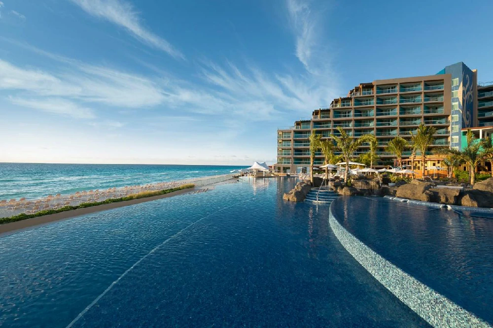 Hoteles románticos todo incluido hard-rock-hotel-cancun en Cancún, Quintana Roo