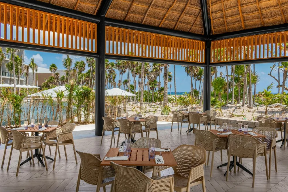 Habitación con jacuzzi en hotel hilton-tulum-all-inclusive-resort en Tulum, Quintana Roo