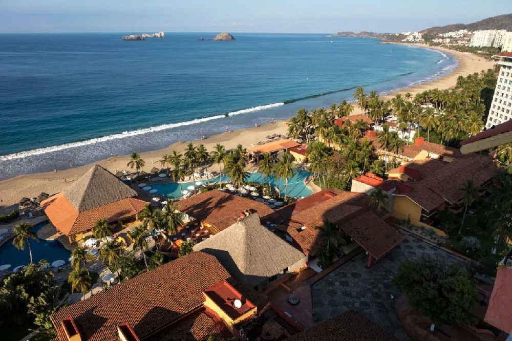Hoteles románticos todo incluido holiday-inn-extapa-resort en Ixtapa, Guerrero