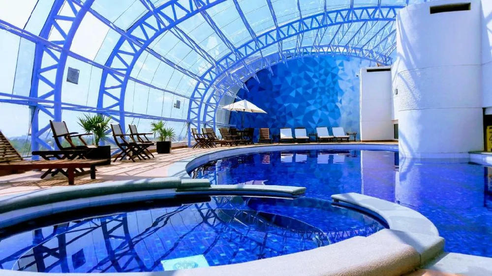 Habitación con jacuzzi en hotel holiday-inn-puebla-parque-industrial-finsa en Puebla, Puebla