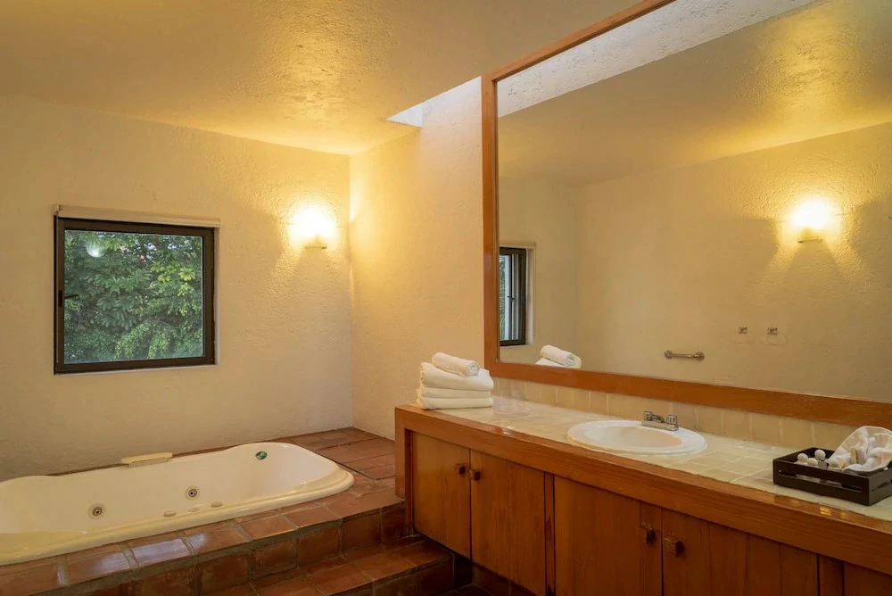Habitación con jacuzzi en hotel la-provence en Cuernavaca, Morelos