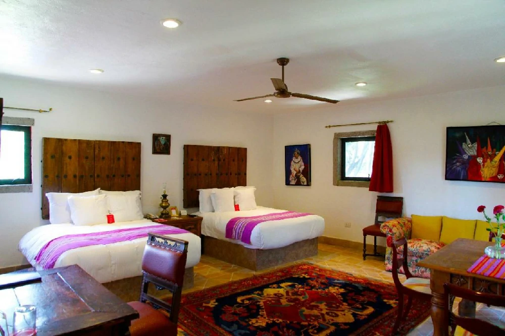 Habitación con jacuzzi en hotel las-calandrias-puebla en Atlixco, Puebla