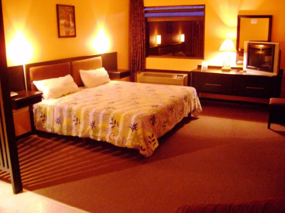 Habitación con jacuzzi en hotel le-gar en Monterrey, Nuevo León