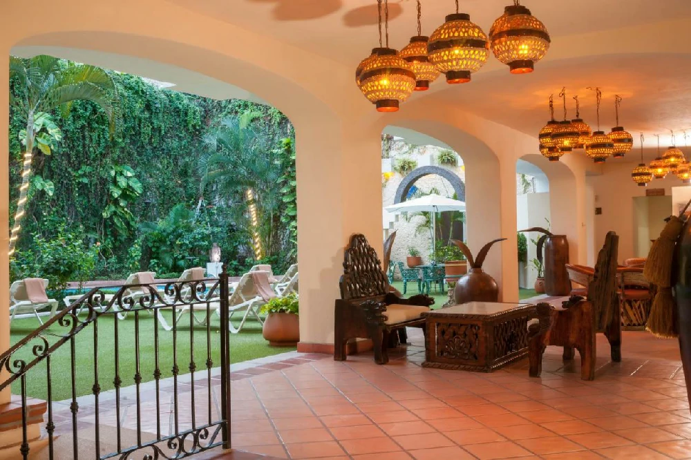 Hoteles románticos todo incluido los-arcos-suites en Puerto Vallarta, Jalisco
