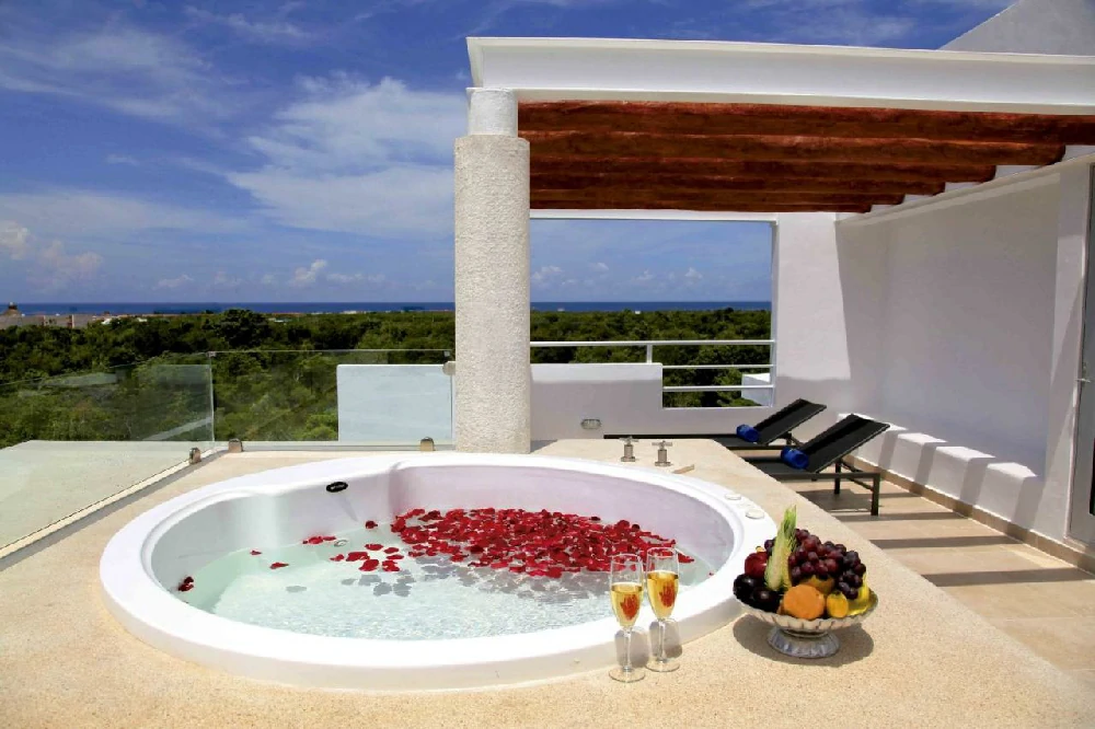 Hoteles románticos todo incluido luxury-bahia-principe-sian-ka-an en Akumal, Quintana Roo