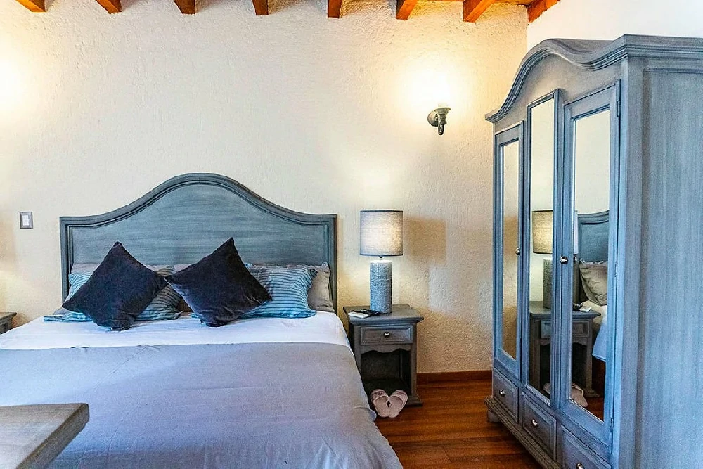 Habitación con jacuzzi en hotel meson-de-la-merced en Querétaro, Querétaro
