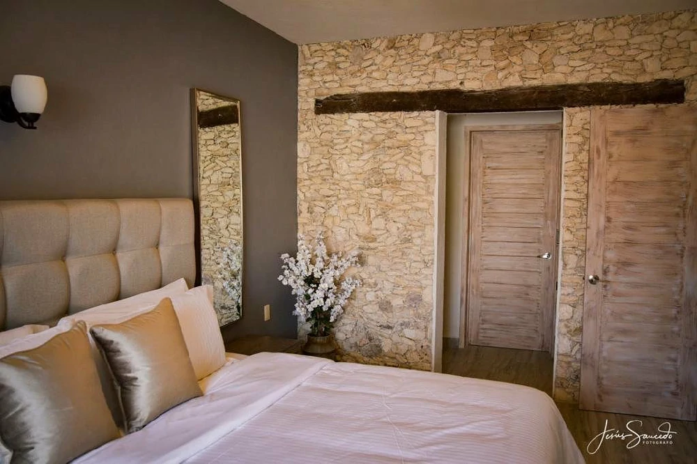 Habitación con jacuzzi en hotel montebello-bernal en Bernal, Querétaro
