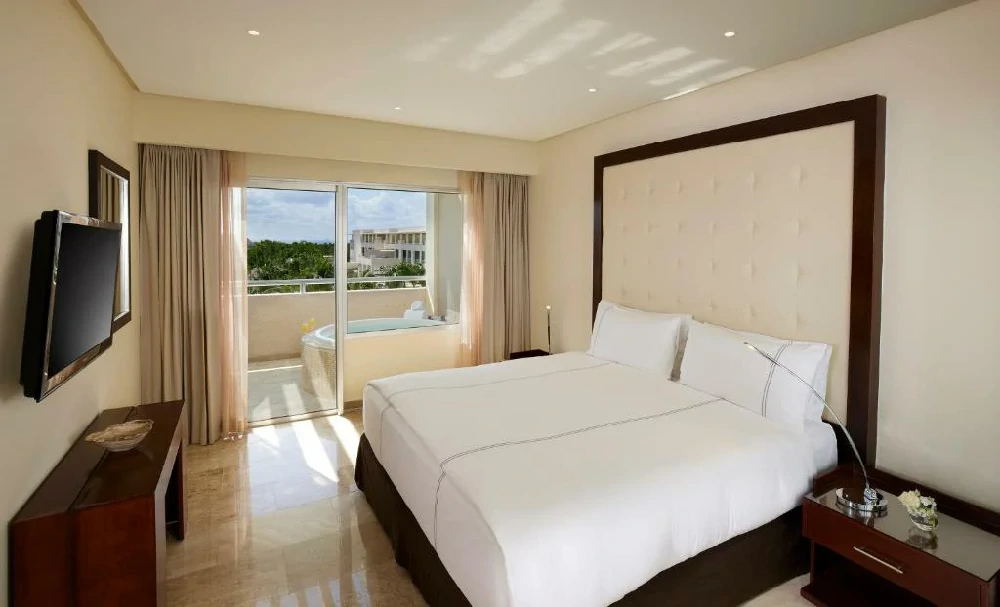 Habitación con jacuzzi en hotel paradisus-la-esmeralda-playa-del-carmen en Playa del Carmen, Quintana Roo