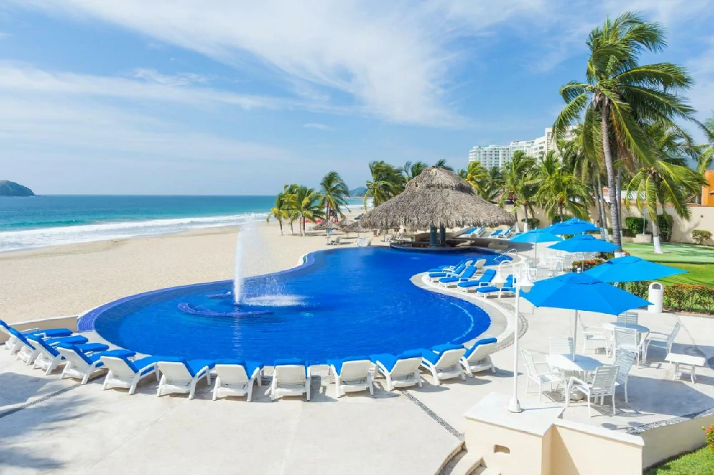 Hoteles románticos todo incluido posada-real-ixtapa en Ixtapa, Guerrero