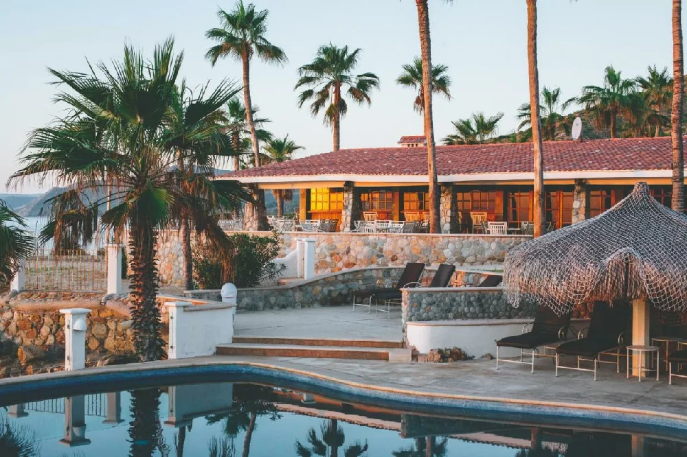 Habitación con jacuzzi en hotel punta-pescadero-paradise-resort en Pescadero, Baja California Sur