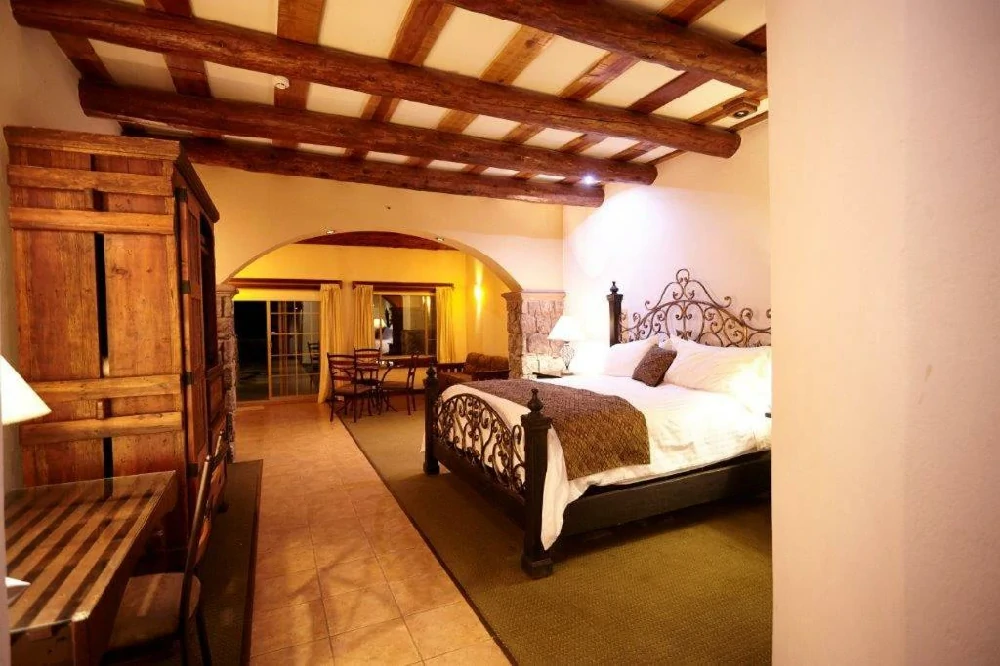 Habitación con jacuzzi en hotel quinta-mision en Creel, Chihuahua