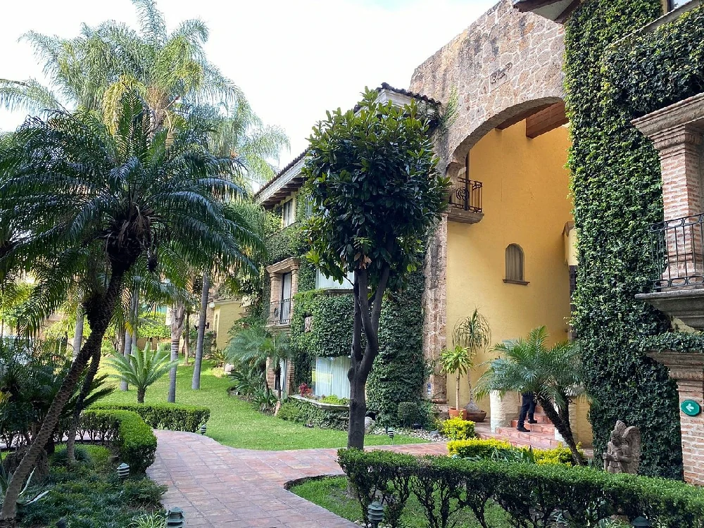 Habitación con jacuzzi en hotel quinta-real-guadalajara en Guadalajara, Jalisco