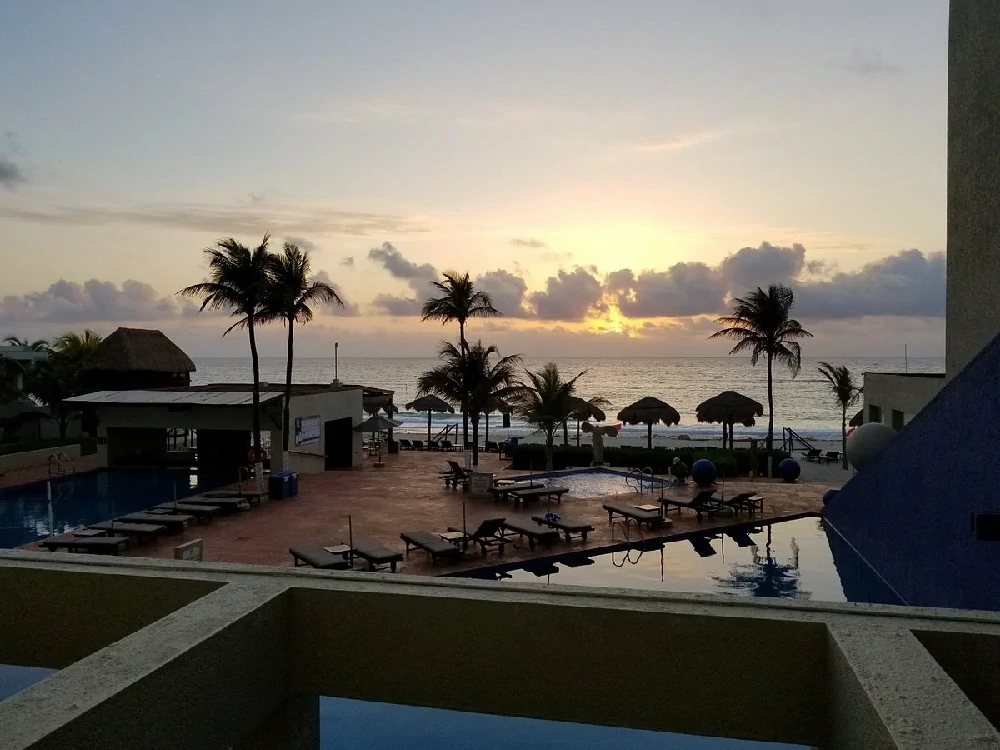 Habitación con jacuzzi en hotel raintree-s-club-regina-cancun en Cancún, Quintana Roo