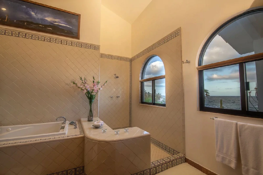 Habitación con jacuzzi en hotel rancho-las-cruces en Las Cruces, Baja California Sur