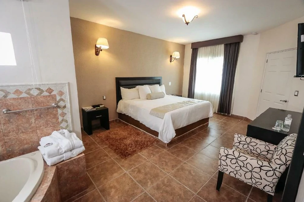 Habitación con jacuzzi en hotel real-de-san-jose en Tequisquiapan, Querétaro