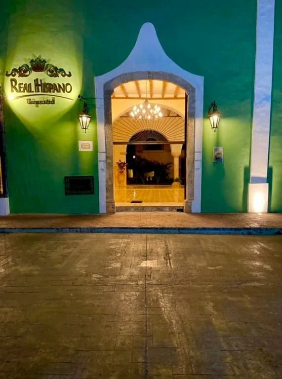 Habitación con jacuzzi en hotel real-hispano en Valladolid, Yucatán