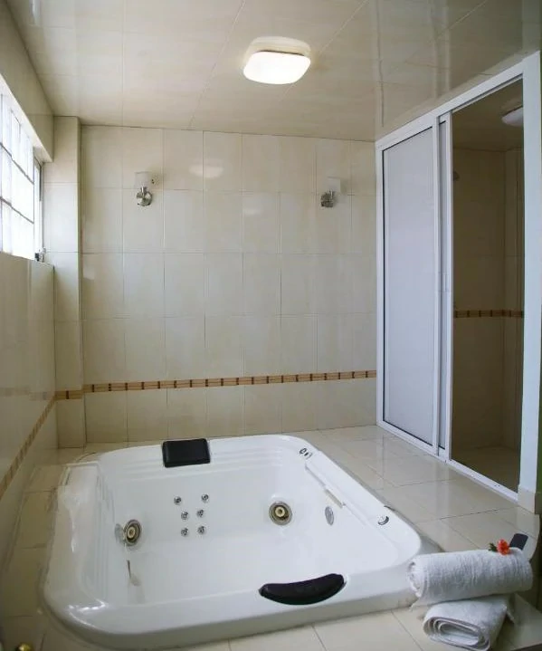 Habitación con jacuzzi en hotel renacimiento-huamantla-tlaxcala en Huamantla, Tlaxcala