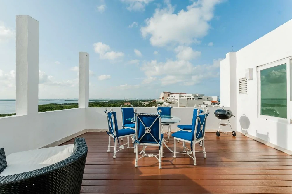 Habitación con jacuzzi en hotel residencial-las-brisas en Cancún, Quintana Roo