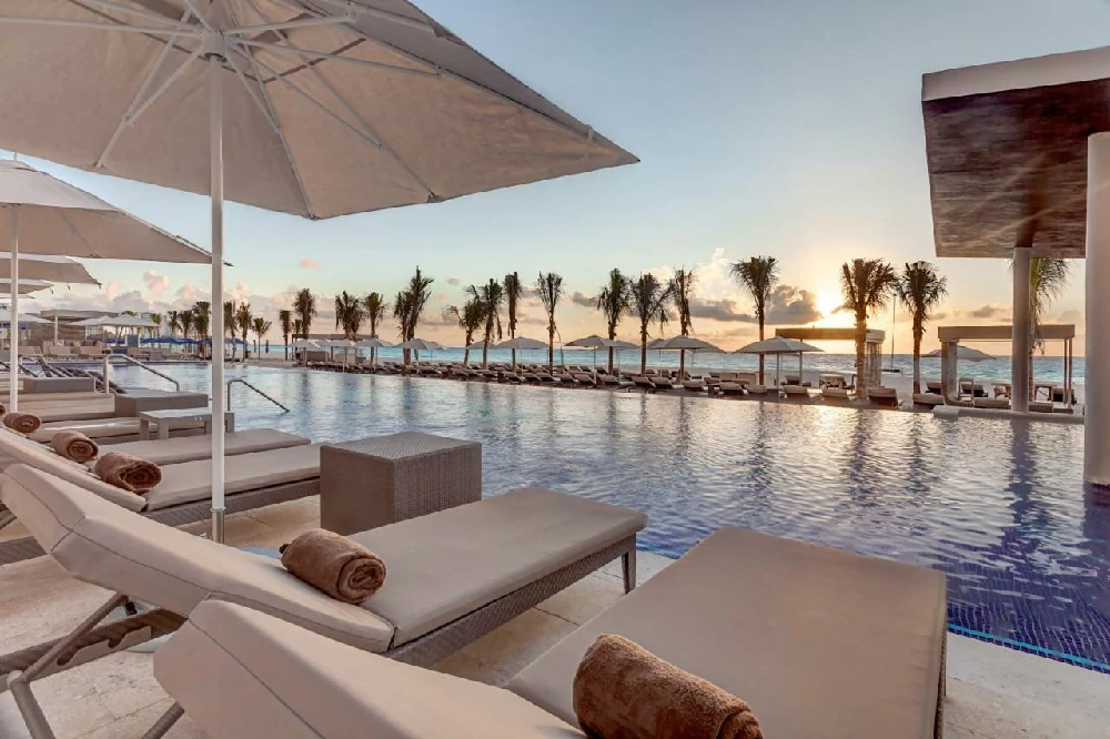 Hoteles románticos todo incluido royalton-cancun-resort-amp-spa en Cancún, Quintana Roo