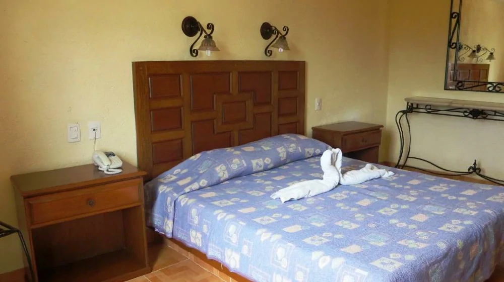 Habitación con jacuzzi en hotel santa-barbara en Huichapan, Hidalgo