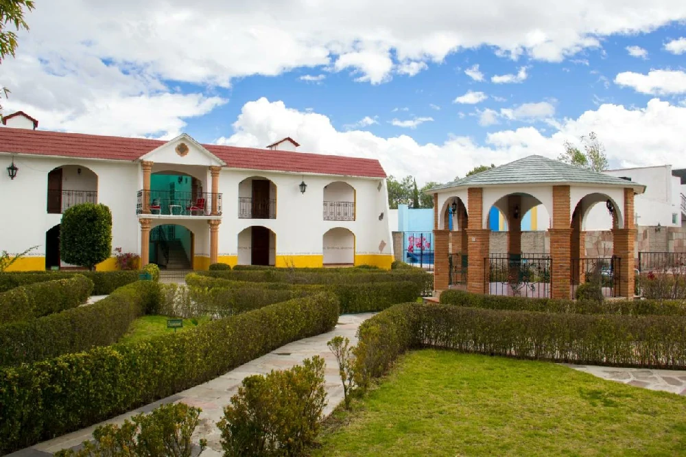 Habitación con jacuzzi en hotel santa-barbara en Huichapan, Hidalgo