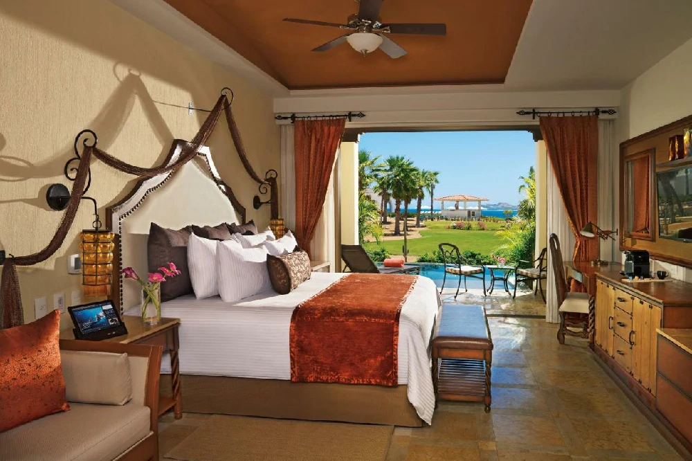 Hoteles románticos todo incluido secrets-puerto-los-cabos en San José del Cabo, Baja California Sur