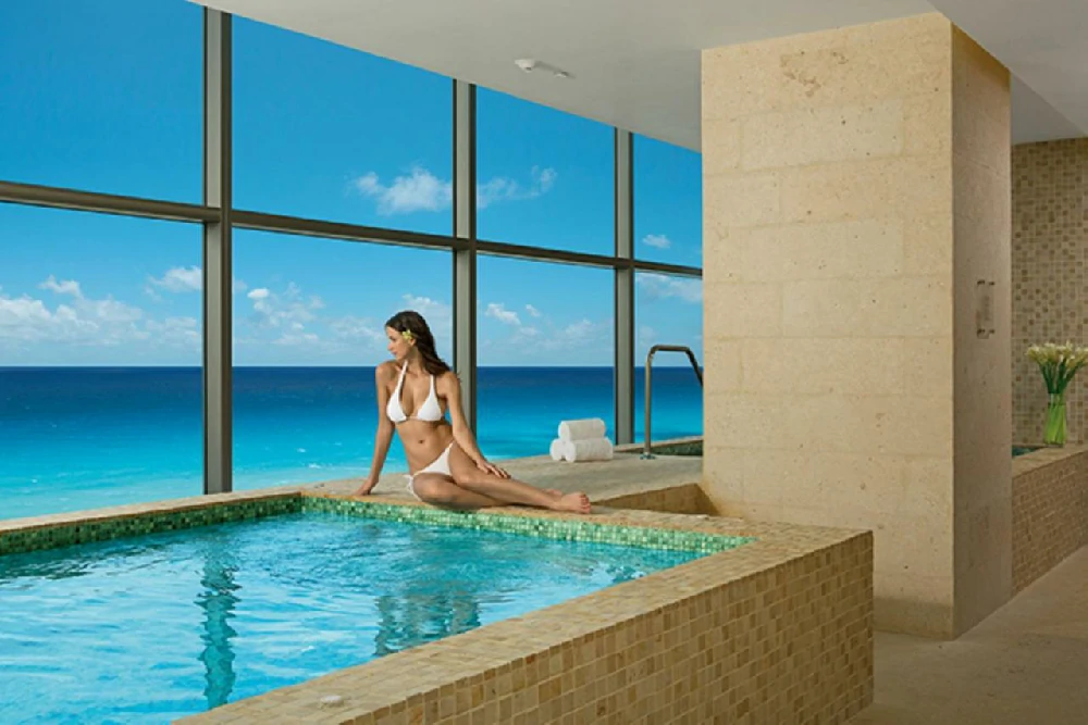 Hoteles románticos todo incluido secrets-the-vine-cancun en Cancún, Quintana Roo