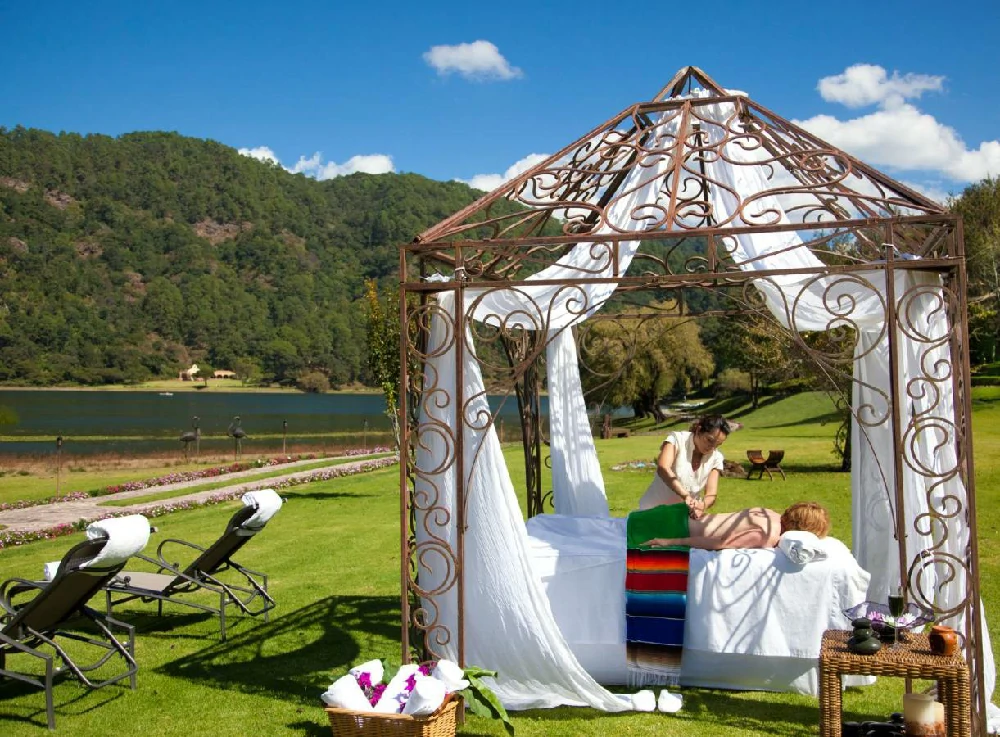 Hoteles románticos todo incluido sierra-lago en La Laguna, Jalisco