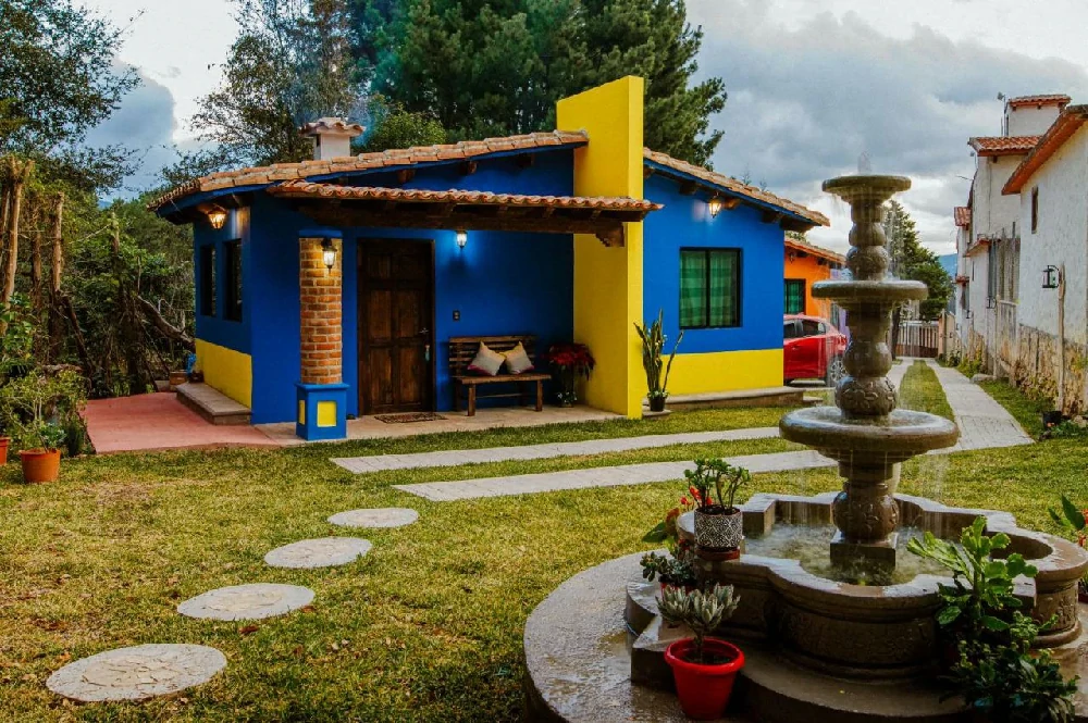 Habitación con jacuzzi en hotel suites-muktevitz en San Cristóbal de Las Casas, Chiapas