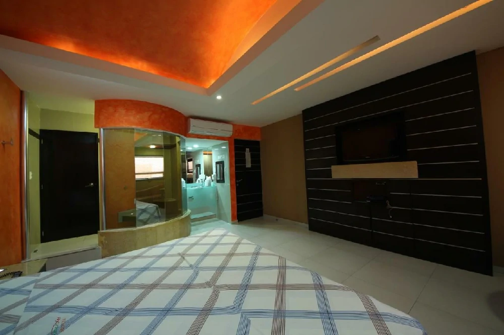 Habitación con jacuzzi en hotel suites-xiu en Veracruz, Veracruz