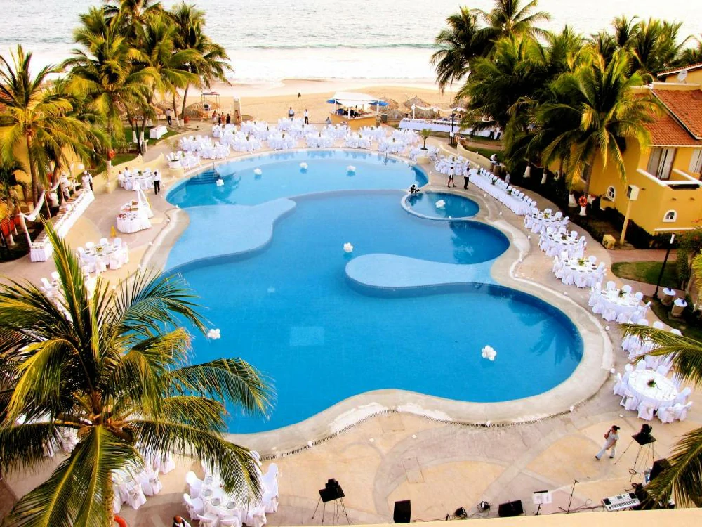 Hoteles románticos todo incluido tesoro-ixtapa en Ixtapa, Guerrero